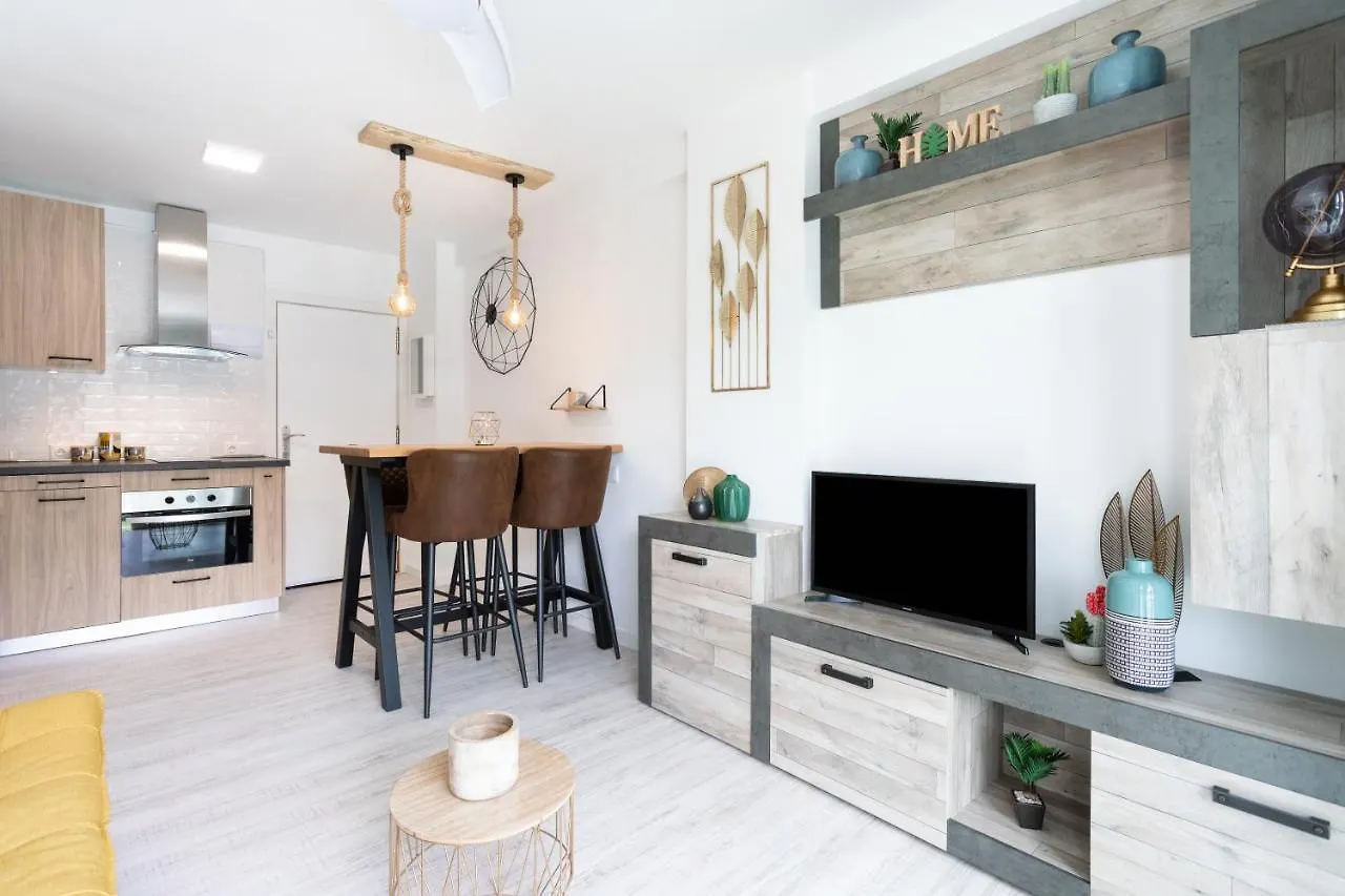 아파트 Home2Book Modern Las Americas Pool&Terrace 아로나 스페인