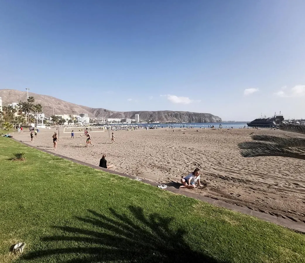 Home2Book Modern Las Americas Pool&Terrace 아로나 0*,  스페인